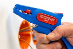 WEICON automatyczny ciągacz izolacji z przewodów okrągłych 0.2-6mm2 Nr 5